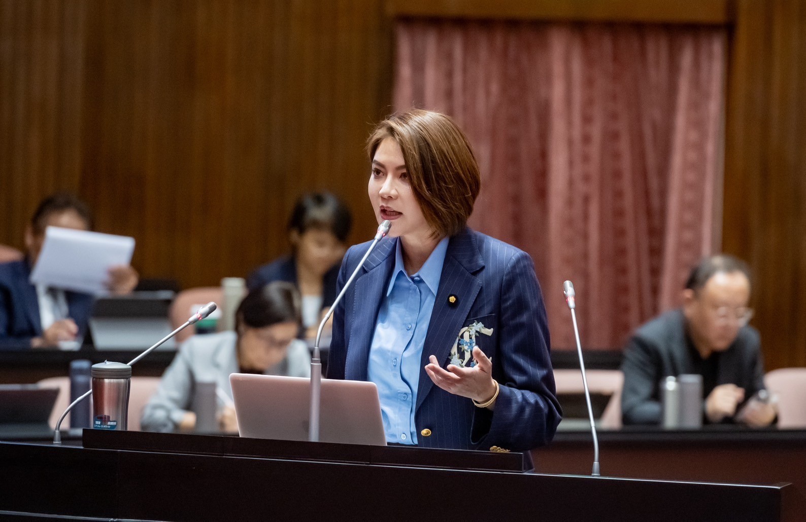 不聽話就不補助？　陳菁徽怒轟：卓榮泰把治國當脫口秀