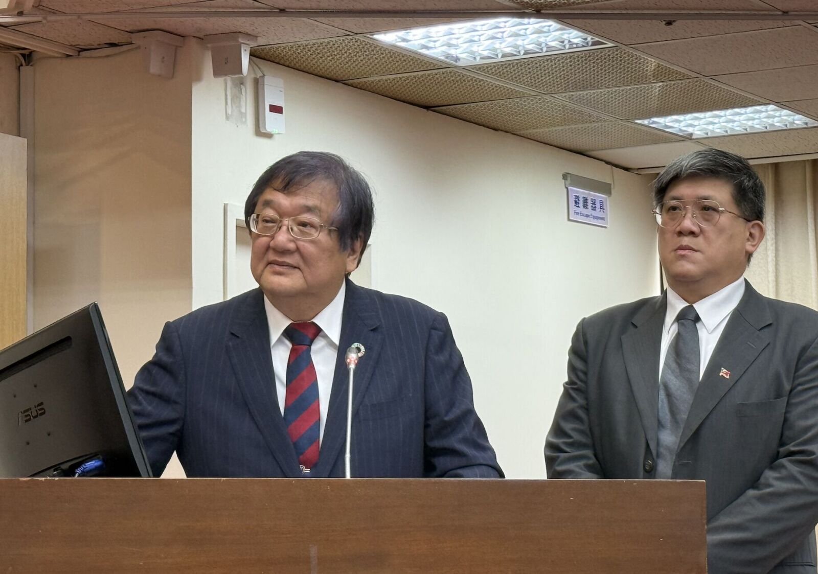 「找錢摸食物」最重罰2億嚇壞小店家 邱泰源：放心！剛開始輔導優先