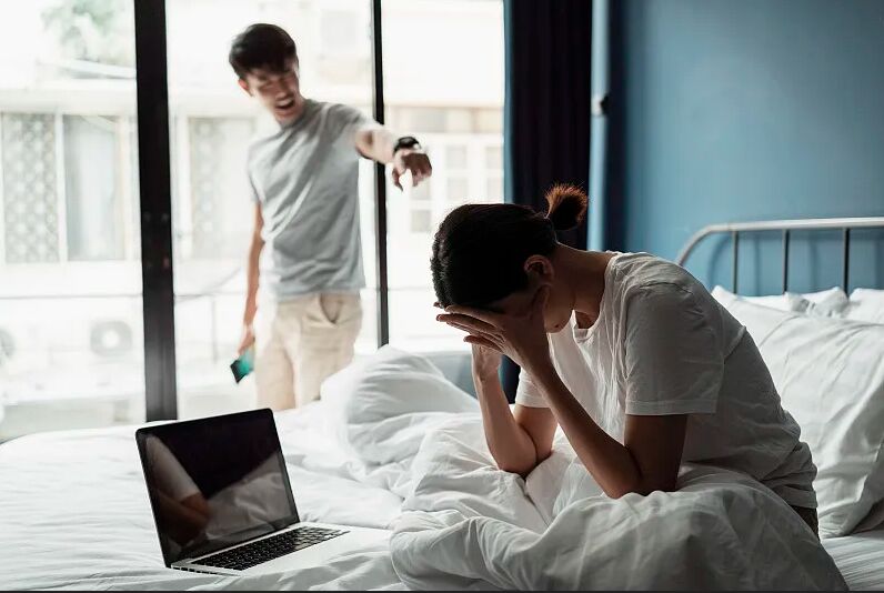 人妻偷情同事喊「我的老公是廢物」　鹹濕簡訊「一直高潮」成鐵證