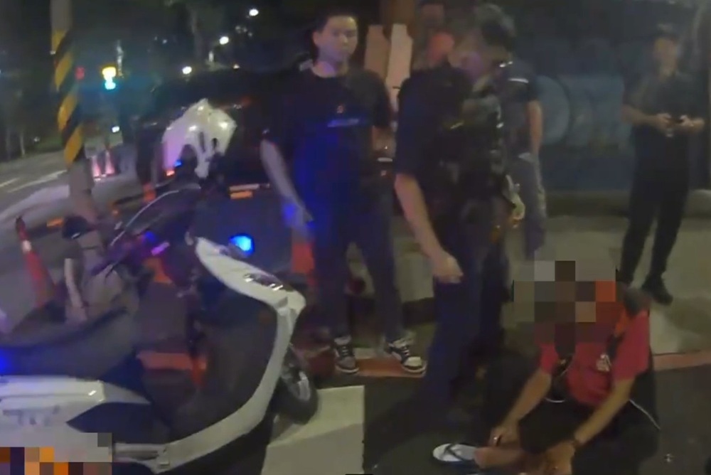 酒後互毆1打2　中年大叔口角揮拳全進警局