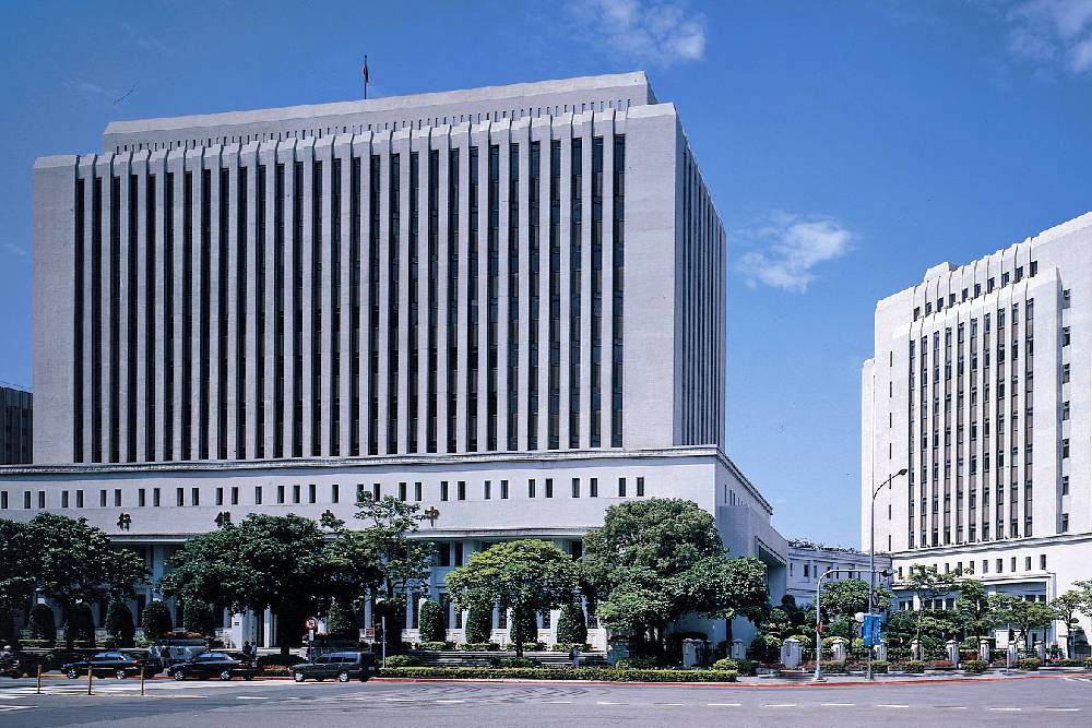 央行決策出爐利率不變　永慶房屋：第七波管制已見成效