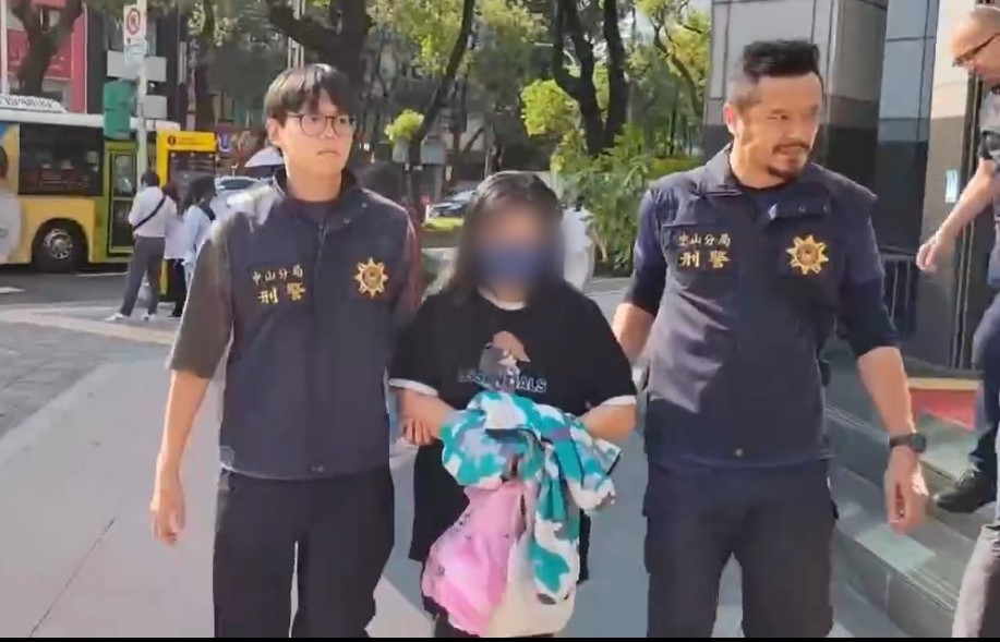 熟女車禍無傷裝失智騙保518萬　警跟監約談「一切正常」露餡穿幫