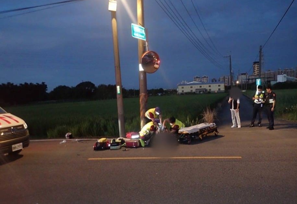 高中生無照酒駕載友人飆速　衝撞電線桿噴飛送醫雙亡