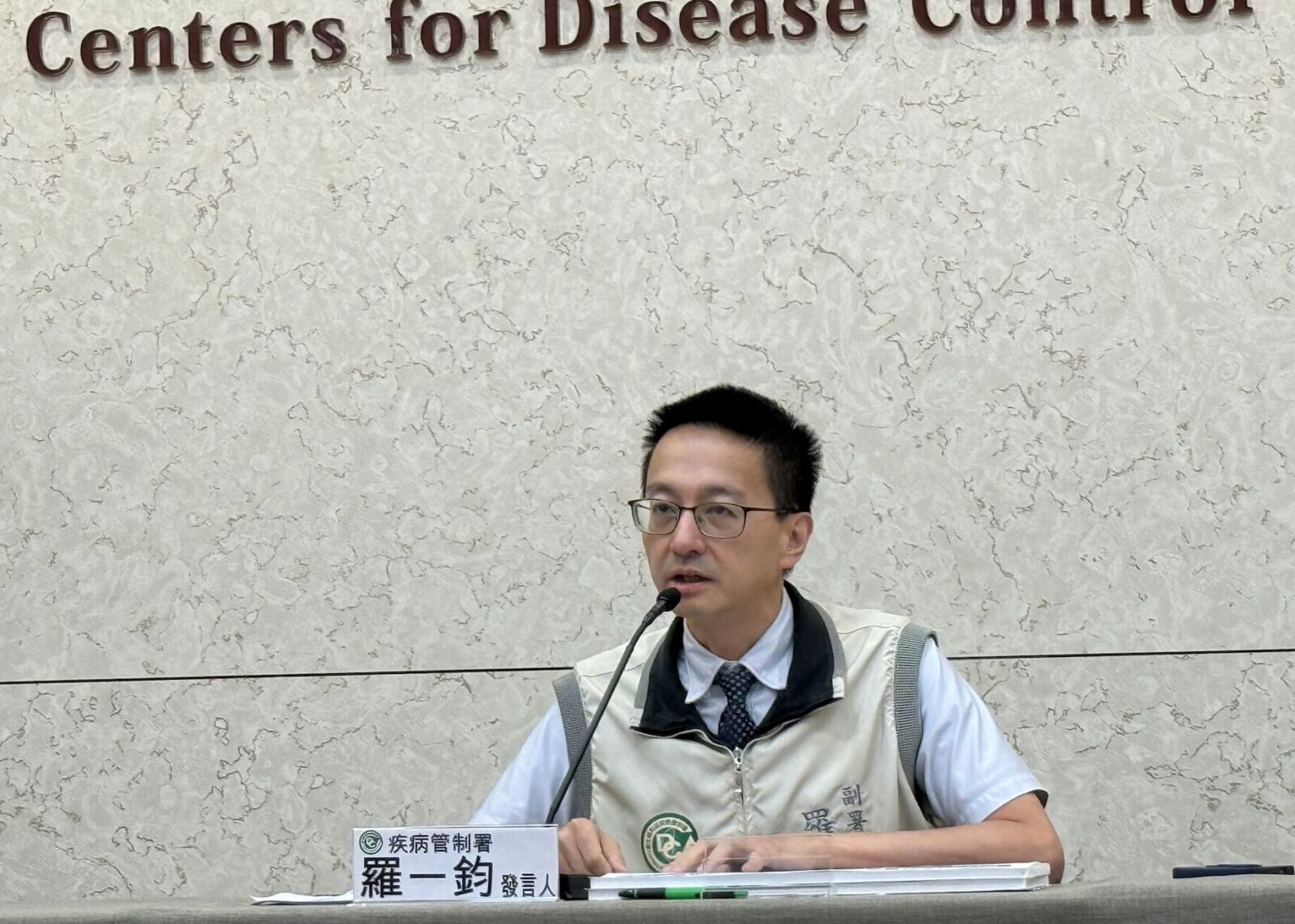 「6-49歲」沒有公費新冠疫苗了！ 羅一鈞：10月起只打十類人