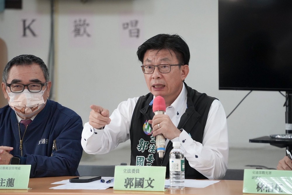 郭國文轟藍白拋棄南部災民　郭昱晴批罷免前發現金是買票