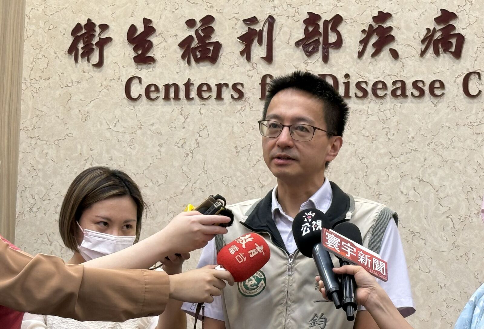 暑期效應？本土新高 4男「交友軟體約砲」冒膿疱染M痘