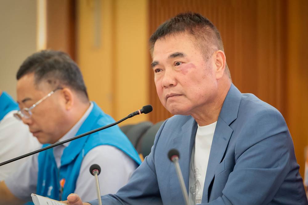 赴武漢推廣農產　鍾東錦：只要貨櫃到的了都願意去