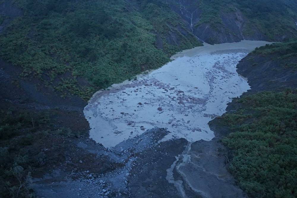 南投竹山出現堰塞湖恐潰堤　水利署將開挖疏導引流