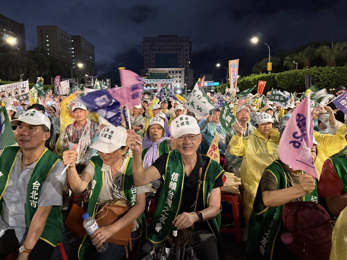 公民力挺罷免晚會湧十萬人　劉國隆：用選票拒絕親中立委