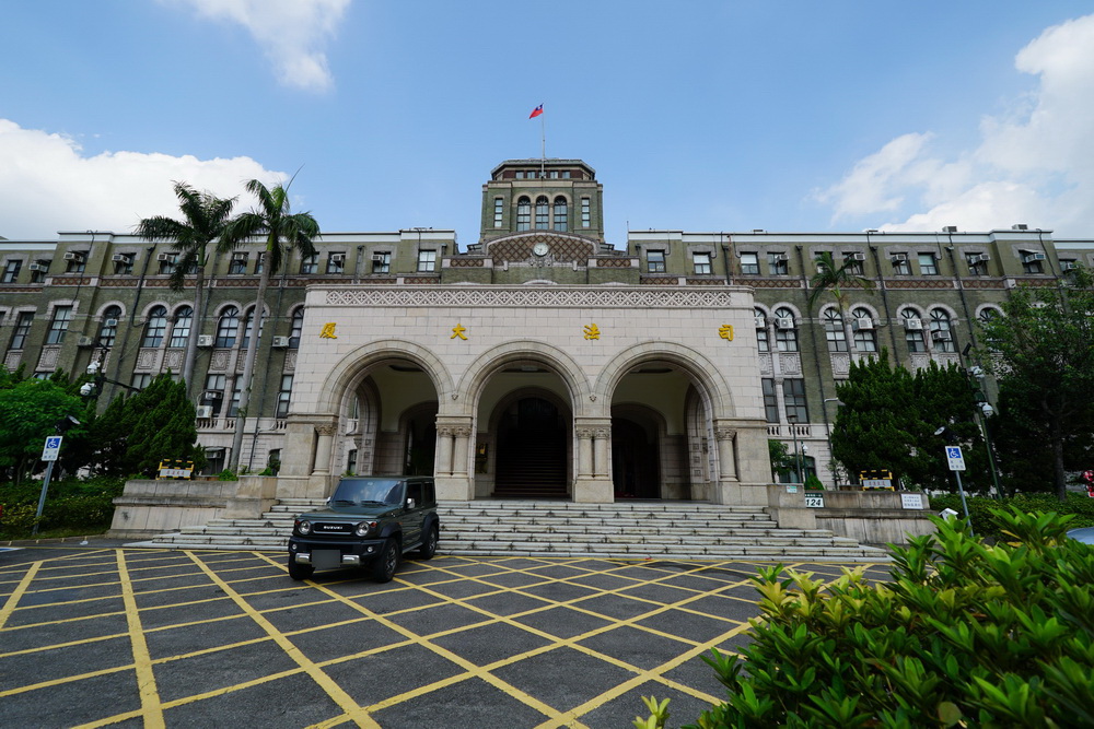 駁立法院法制局　司法院：大法官解釋具有相當於憲法位階