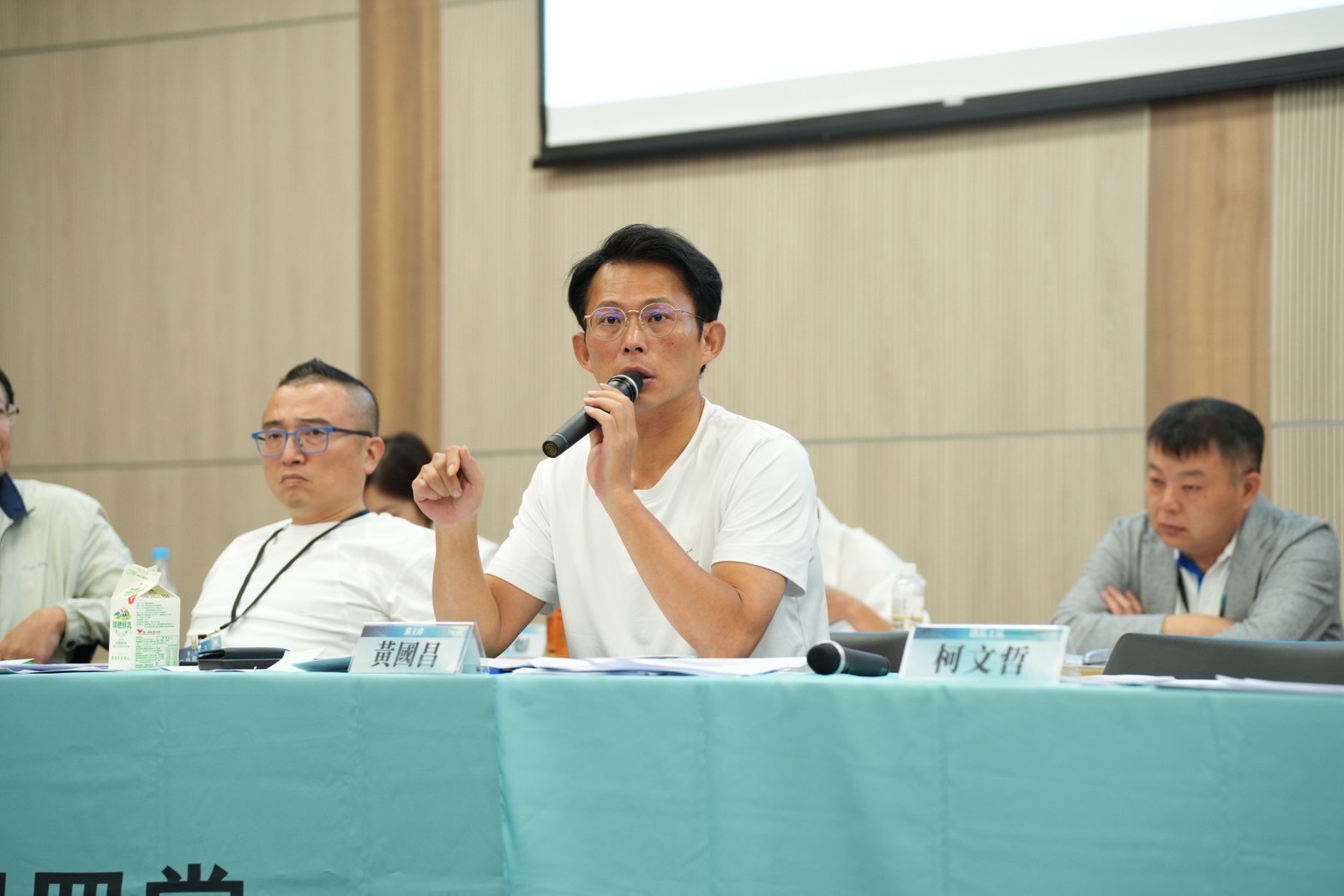 拍板「2年條款」確定執行　黃國昌：只有柯文哲能決定變動