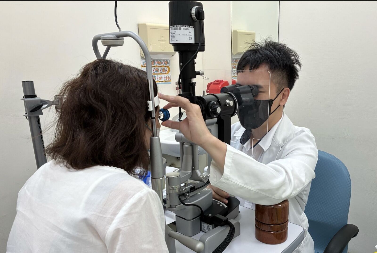 上年紀眼睛茫霧看不清 不是小事！視網膜剝離拖過2週恐失明