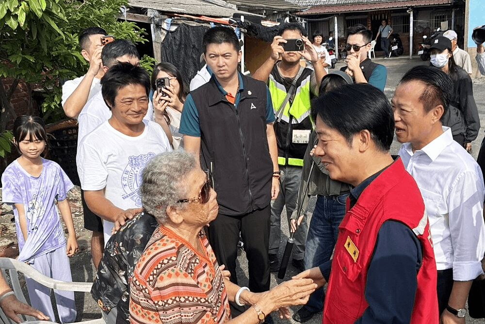 中秋前夕視察嘉南　賴清德肯定公私協力助災民儘速回歸日常