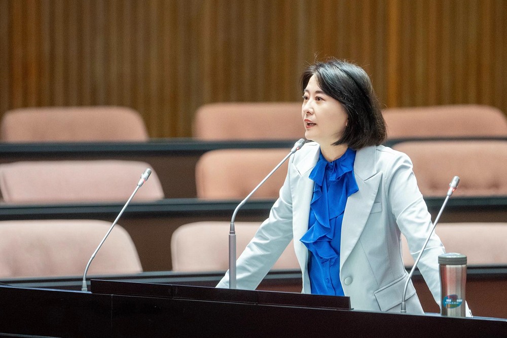 4G吃到飽恐聯合壟斷下架　王鴻薇憂：全台1700萬用戶被迫提高成本