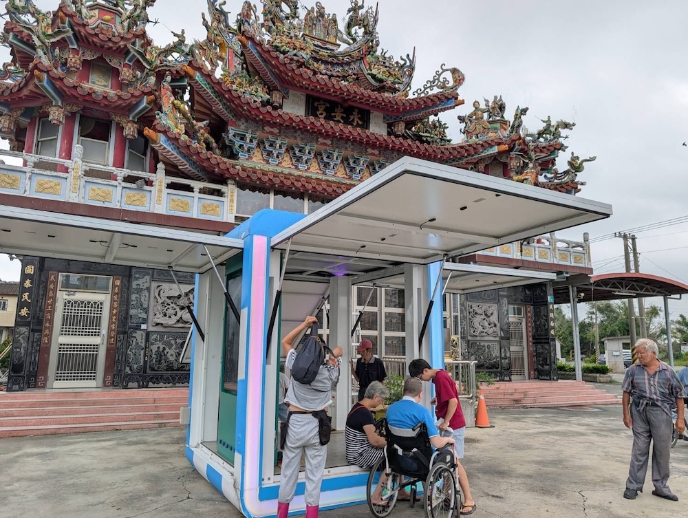 新能源技術災區立大功　綠能產業以技術力善盡社會責任