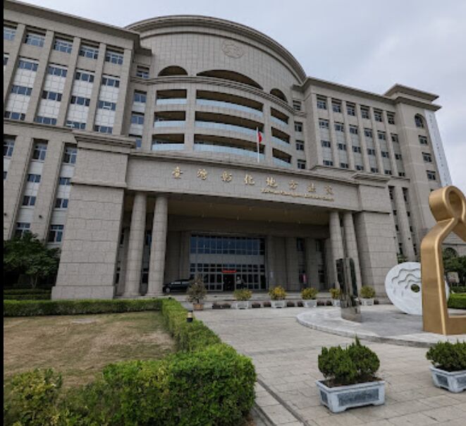 色阿公照顧稚齡孫女2度性侵猥褻　她長大報警曝光獸行討公道