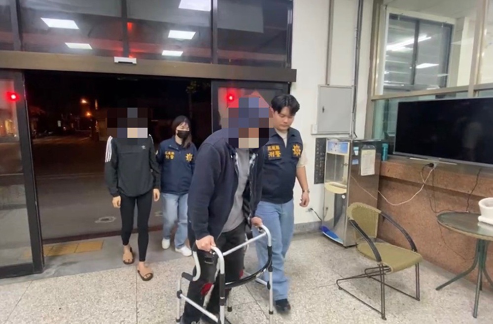 國中生網路互嗆相約談判　老爸撂人助陣還揮刀涉恐嚇