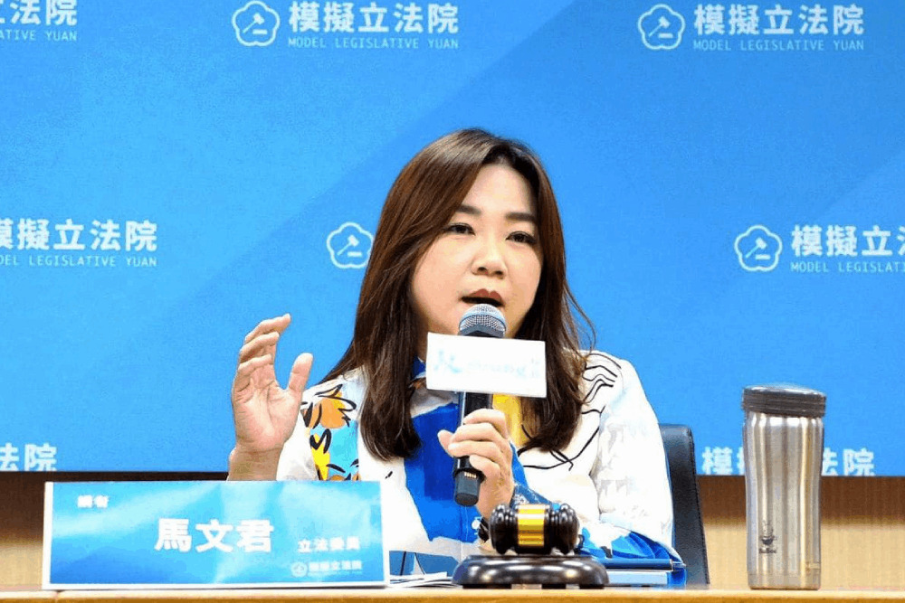 馬文君質疑海鯤號無錨出海測試　顧立雄：安全才會出航