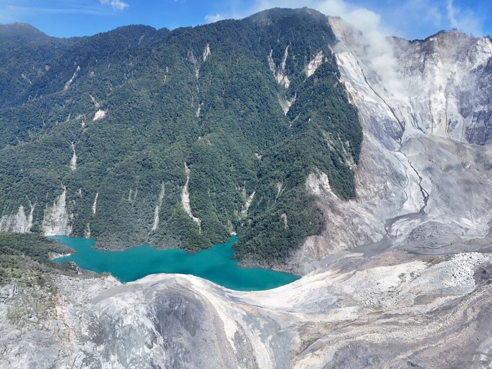 花蓮縣政府回應光復堰塞湖洪災議題　重申依法防災並向罹難者致哀