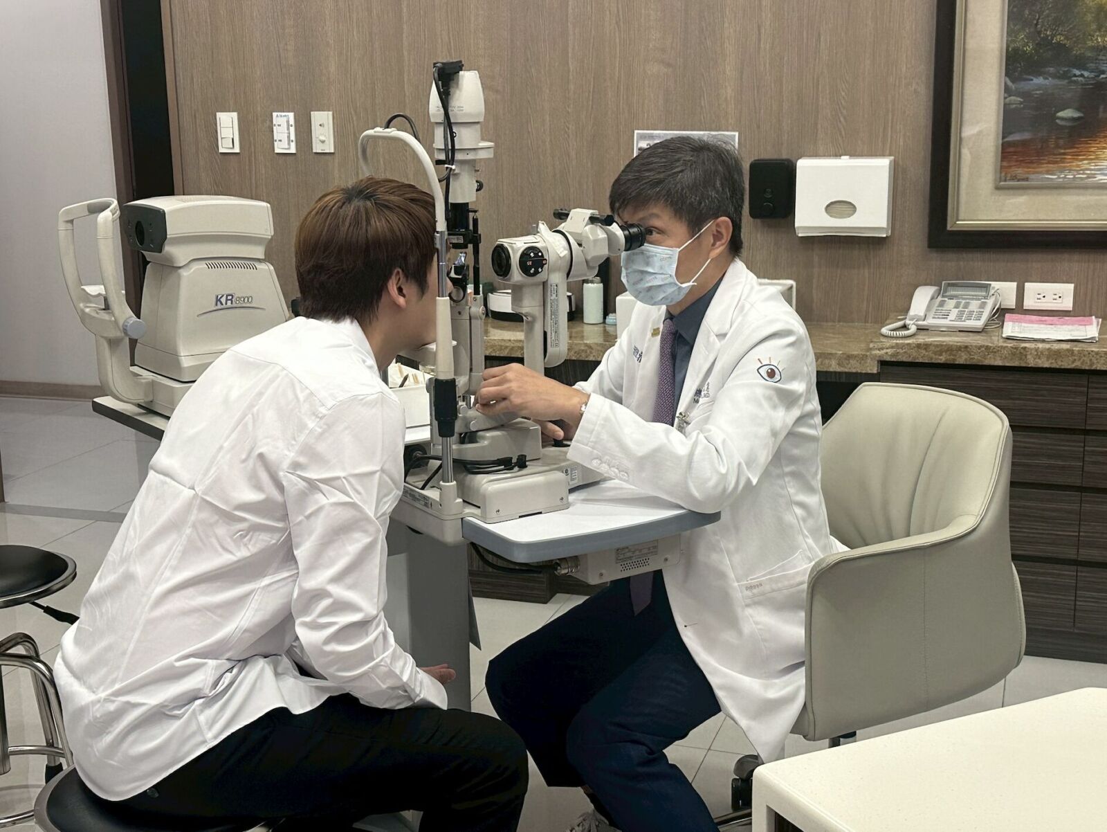 35歲教師近視暴衝600度 竟是「早發性白內障」徵兆