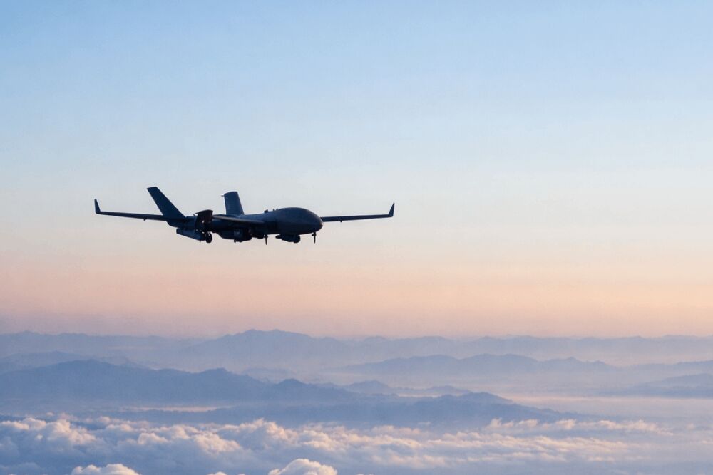 中共衛星火箭經台灣中部、無人機闖東沙領空　國防部斥「高度挑釁」