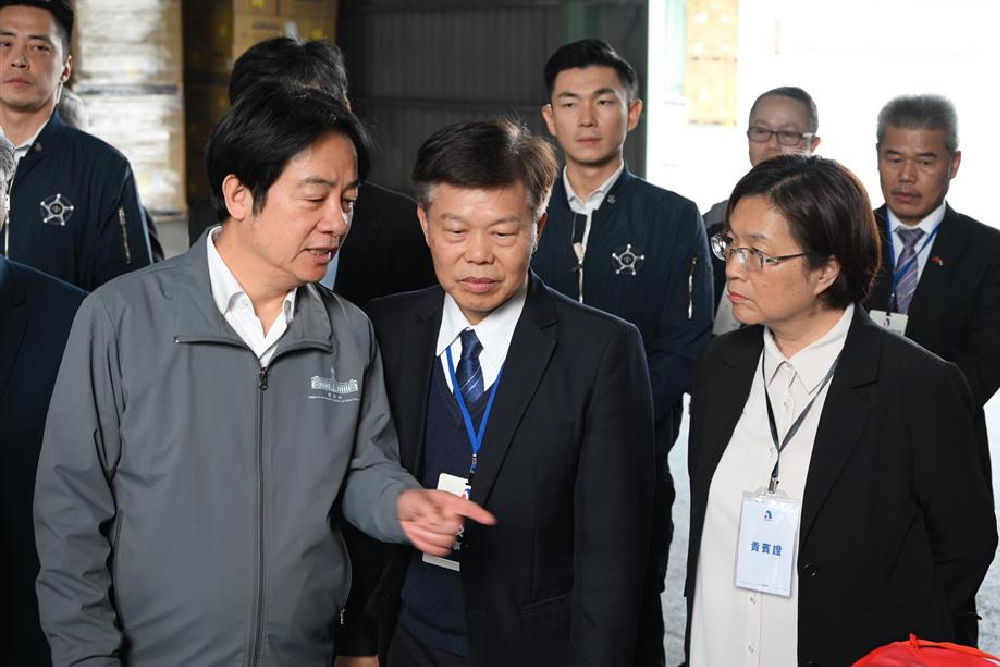 賴清德視察彰化紡織產業　王惠美籲中央加強支持傳產轉型