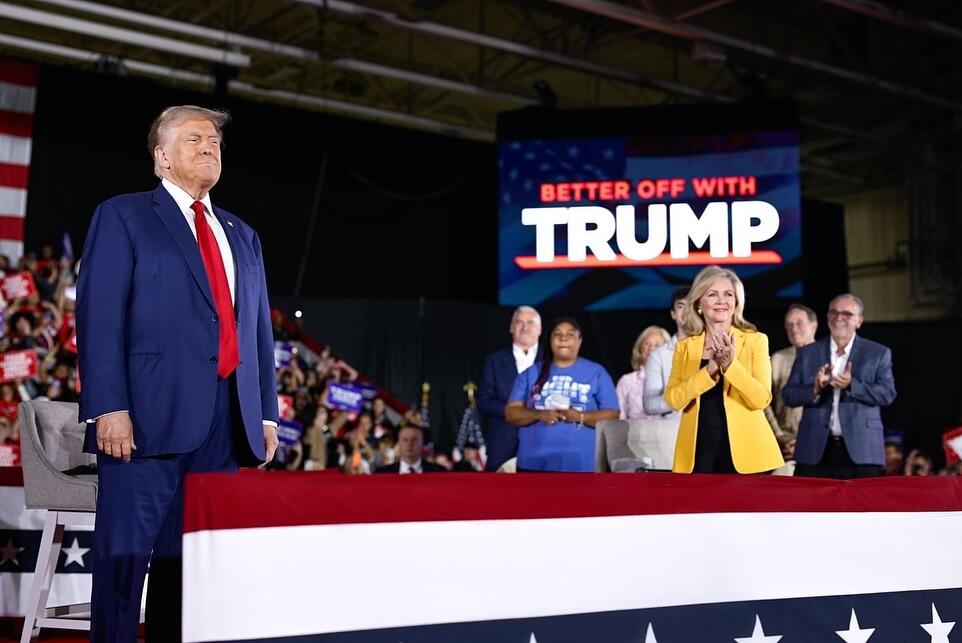 【臺灣調查網】全球民調／美國 川普支持率持續低迷　美國青年仍傾向民主黨執政