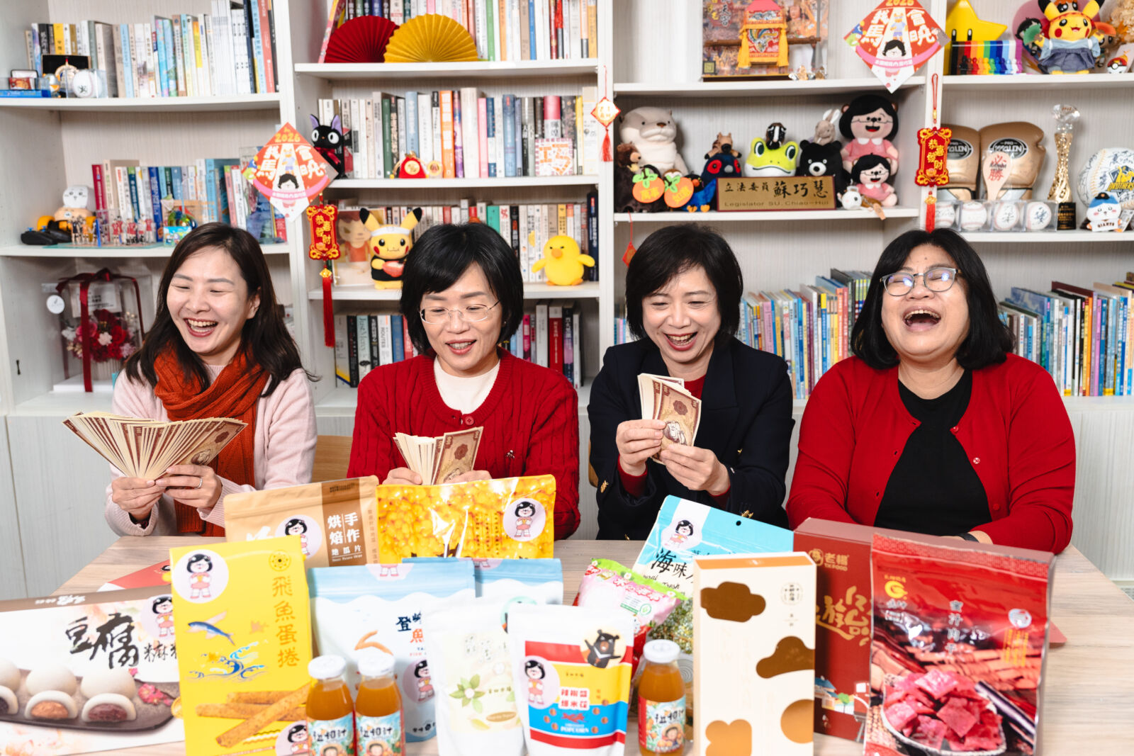 女力連線行銷伴手禮　何欣純、王美惠、陳品安、蘇巧慧推最強組合