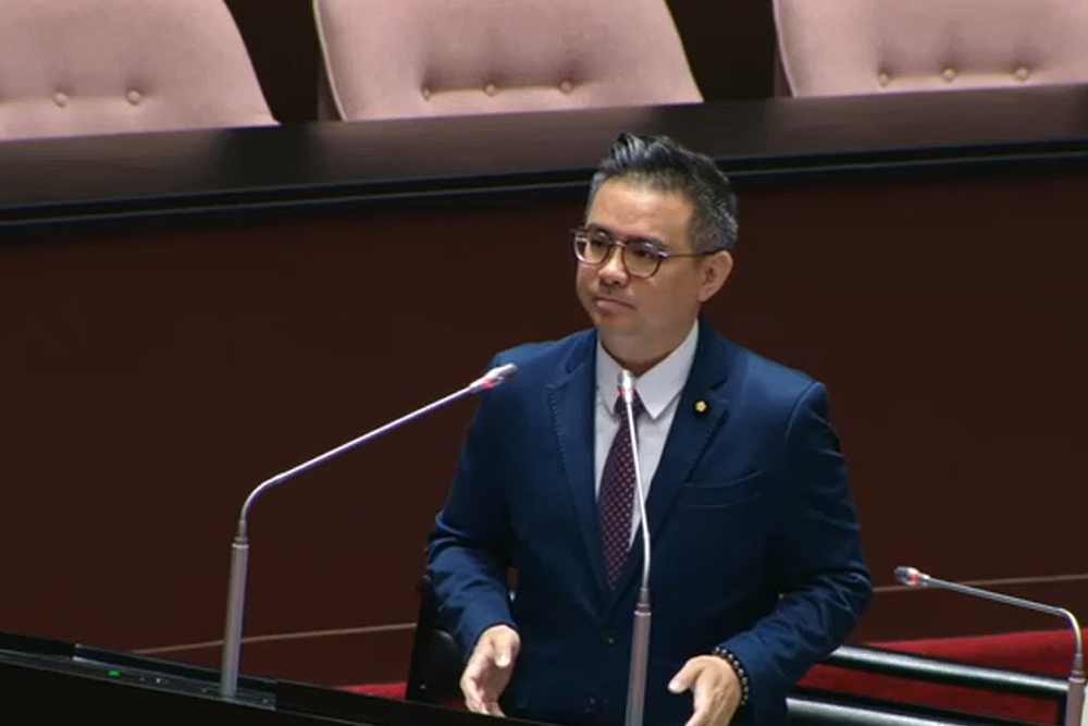 黃健豪憂美車零關稅衝擊國產車市　經濟部將評估非美系關鍵零組件降稅