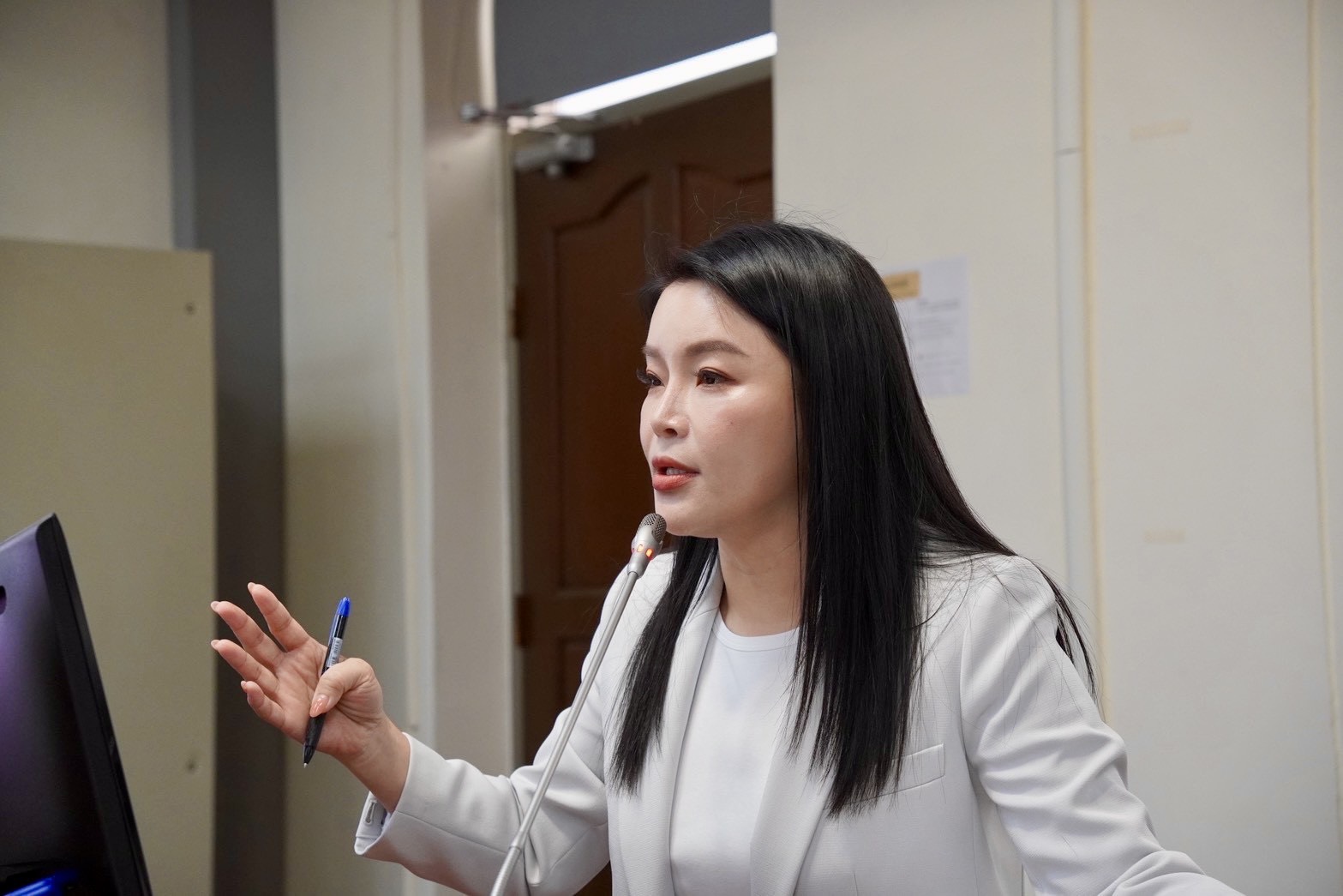 農業部不啟動保價收購　張嘉郡批一紙公文就判蒜農死刑