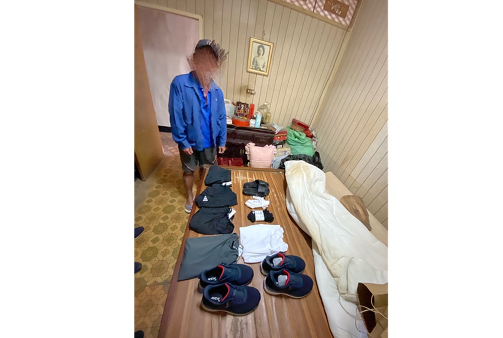 涉竊信用卡盜刷生活用品　失主零錢包附掛機車鑰匙被偷