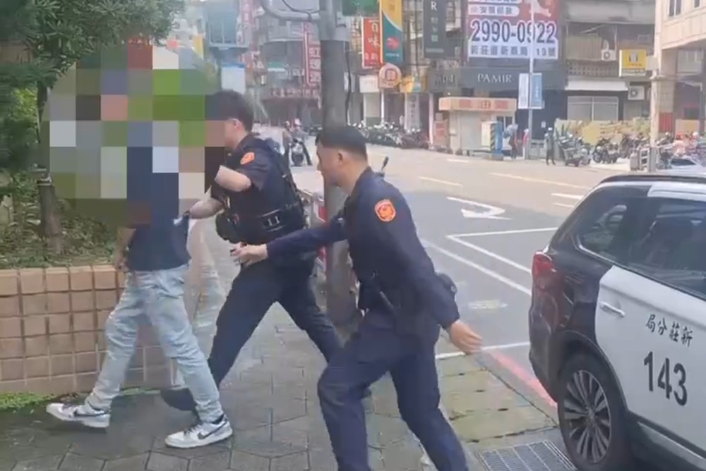 疑豆漿店解短褲握鳥　涉公然猥褻警網路巡邏逮20歲男