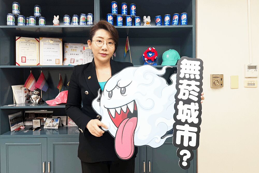 林珍羽點出吸菸區設置不足動線不合理　蔣萬安：研議企業認養吸菸亭