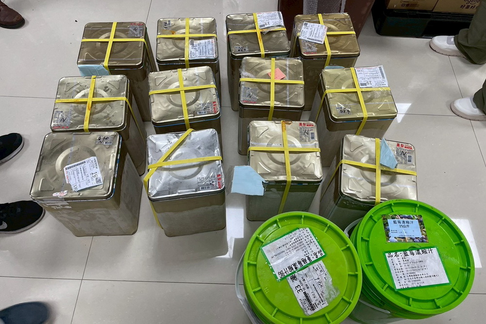 健康飲品康普茶疑過期改標　松樹角公司負責人交保