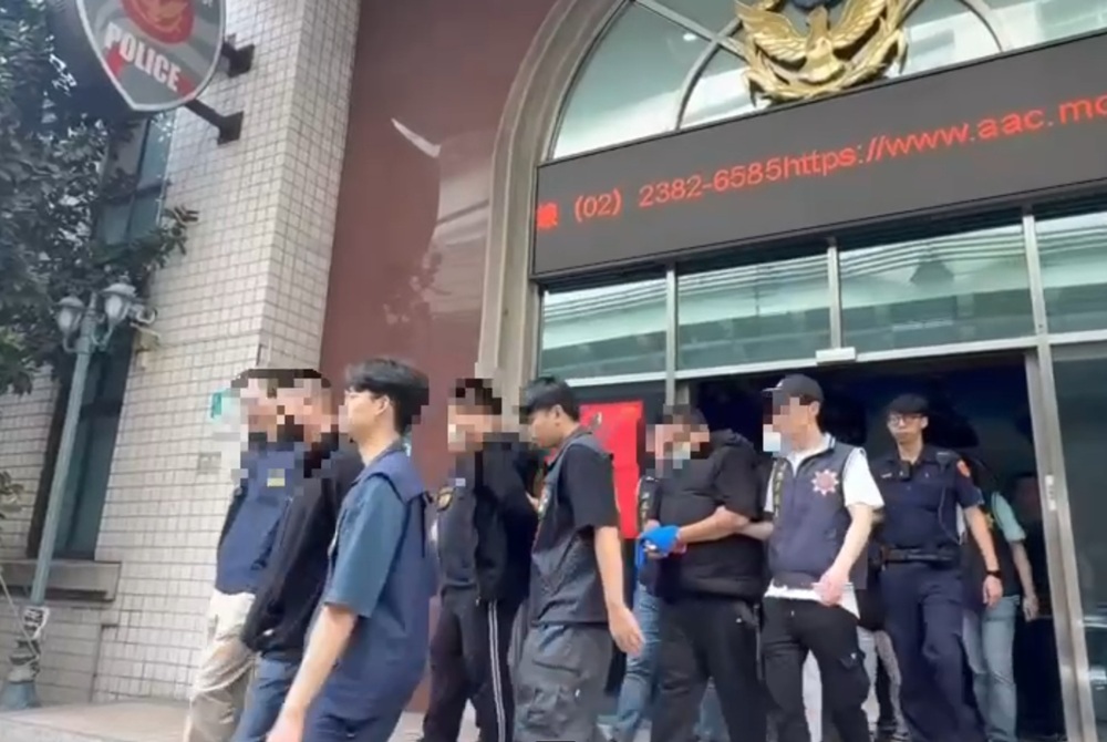 line揪團飆車　新北警4波掃蕩逮33人查扣25輛改裝車