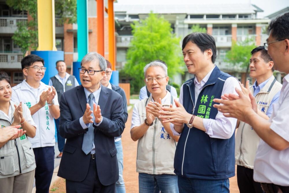 藍白民調拚合作打宜蘭選戰　林國漳走訪校園爭取近8千萬改善預算