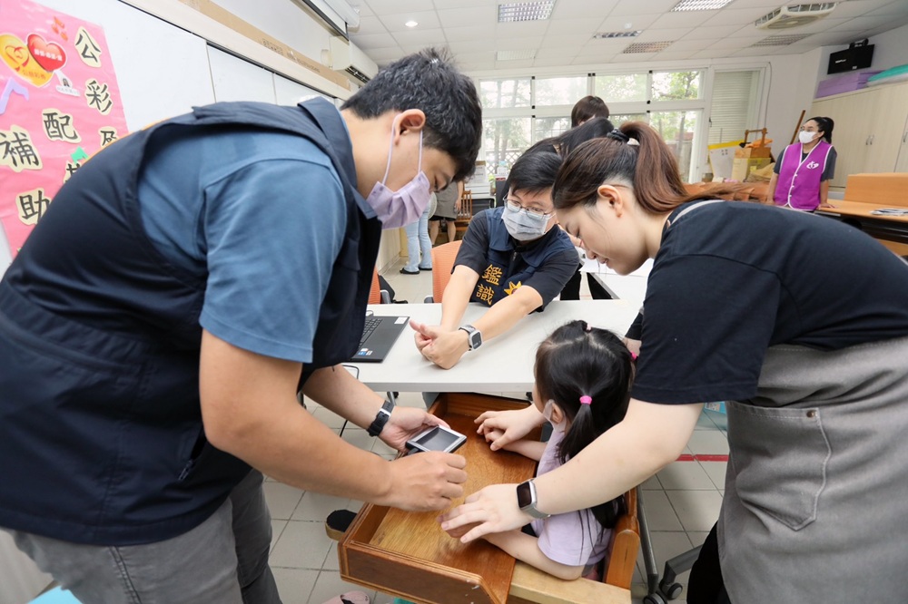 深耕指紋建檔計畫　溫暖守護50慢飛天使