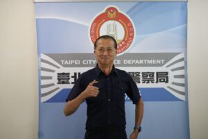路旁拍攝引發爭議  警方依法通知到案說明