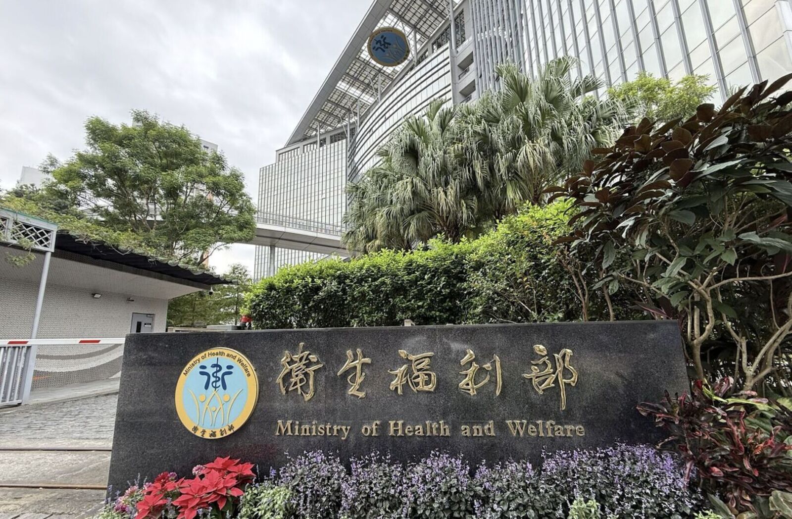 衛福部正式畫紅線！醫療機構禁裝密錄器 僅「二狀況」可攝影
