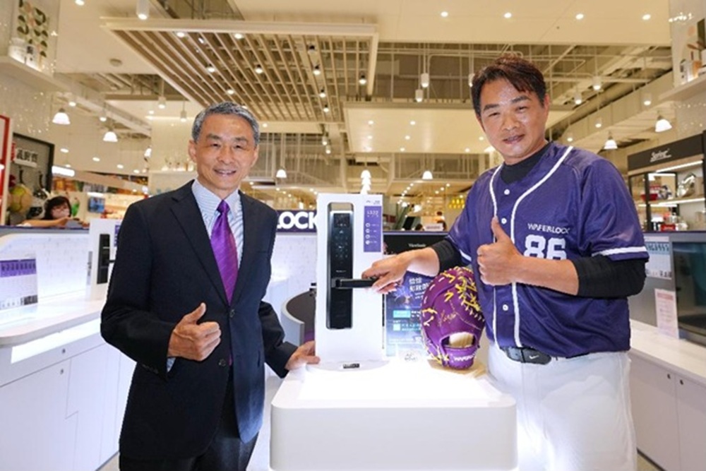 維夫拉克首間直營店落成台中洲際　球星彭政閔擔任品牌代言人