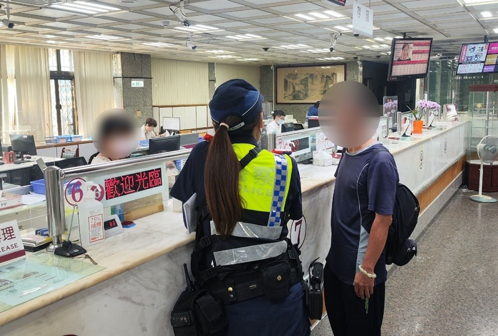 連領200萬元又要40萬元　堅稱投資黃金警關懷秒改口不領了