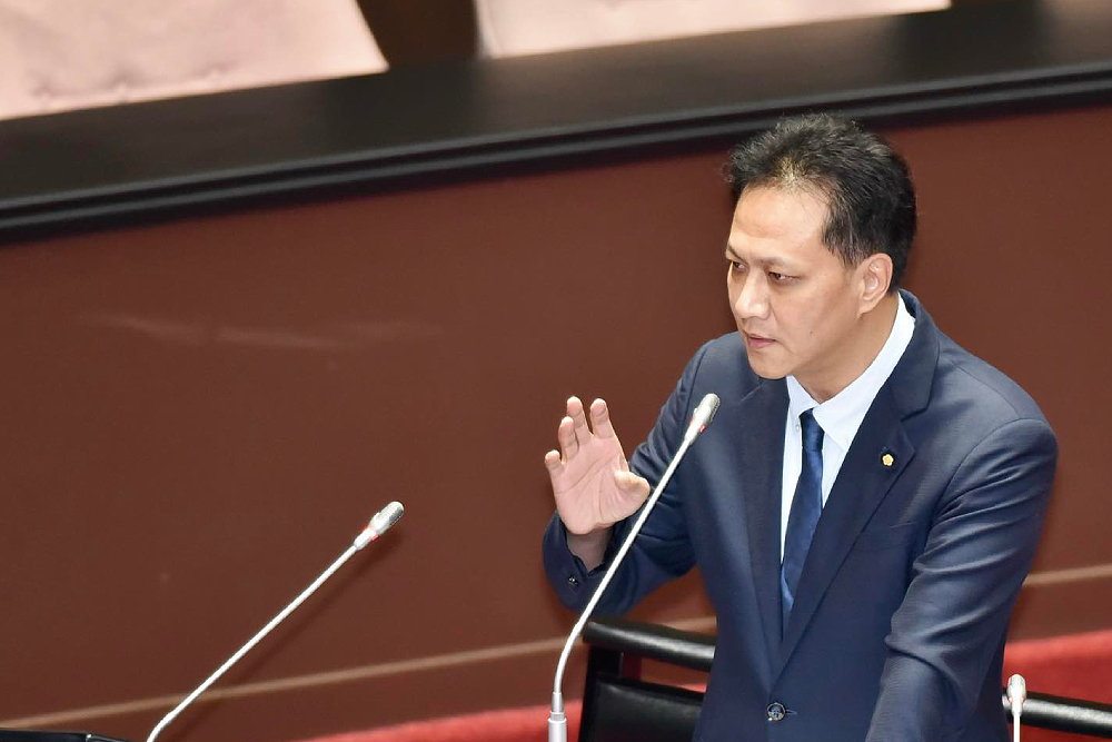 總統府轟立院拿預算權做政治工具　邱鎮軍反擊：《憲法》要求賴清德依法完成程序