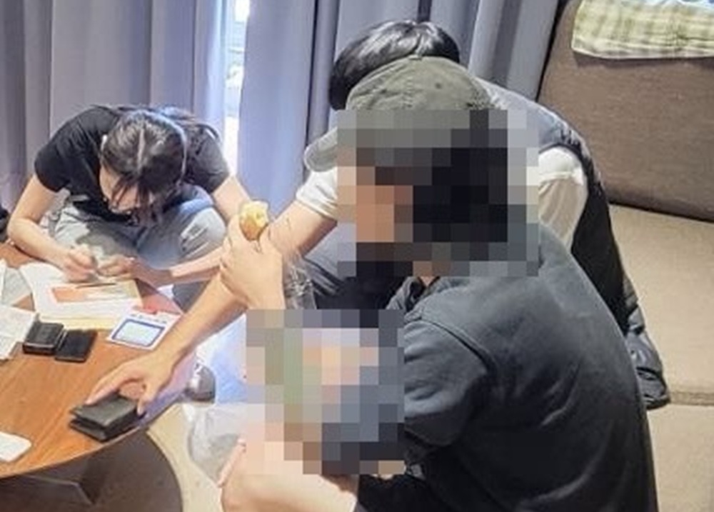 網戀甜心變吸血鬼　假美女誘拍不雅照再勒索被害人近百