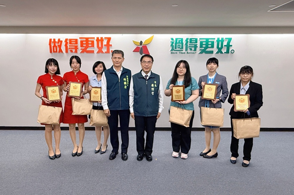 阻詐件數六都最高　台南市長黃偉哲表揚金融機構215人