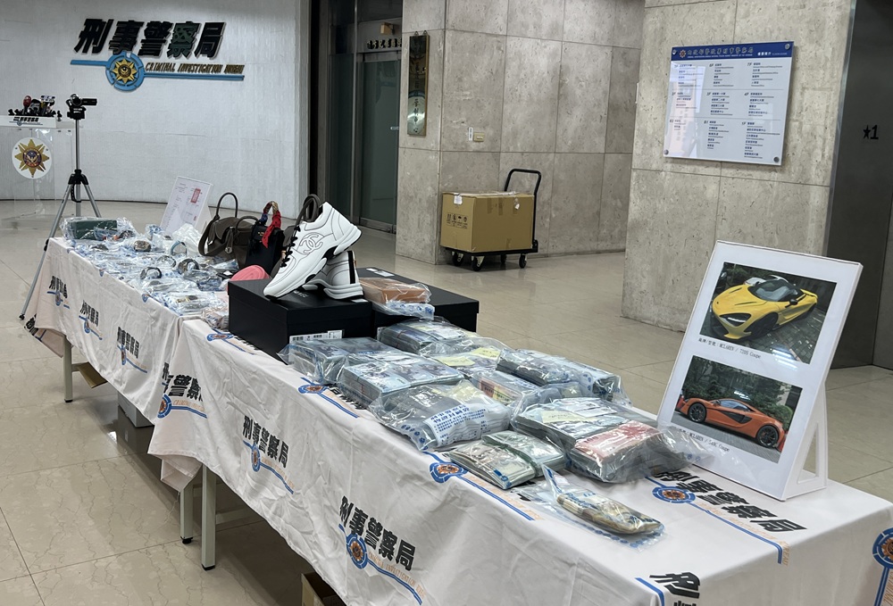 破深偽詐欺集團逮45人　假交友AI騙財警查扣資產逾3億元