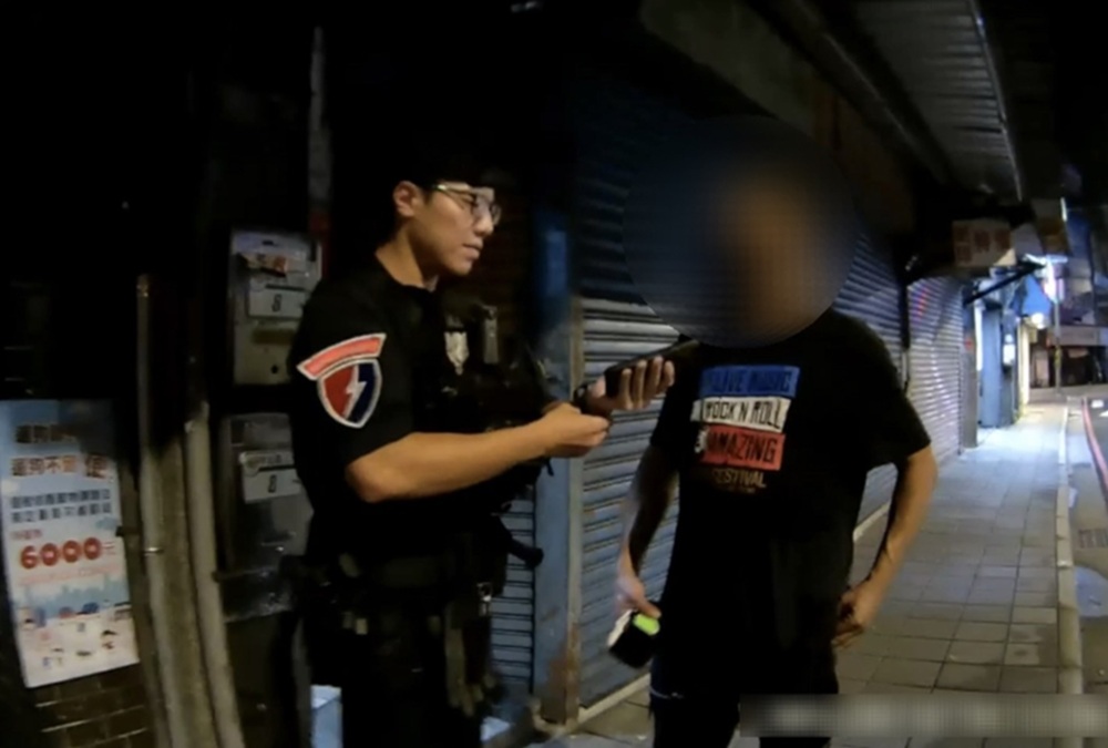 身藏別人的身分證　53歲男涉竊還裝體貼拒打電話怕會吵到人