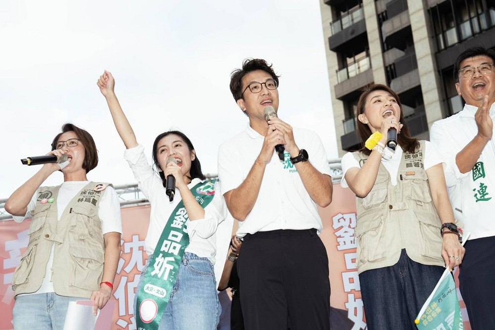 辯論會「卡卡」　沈伯洋喊話蔣萬安先定場次：這不就是Yes or No？