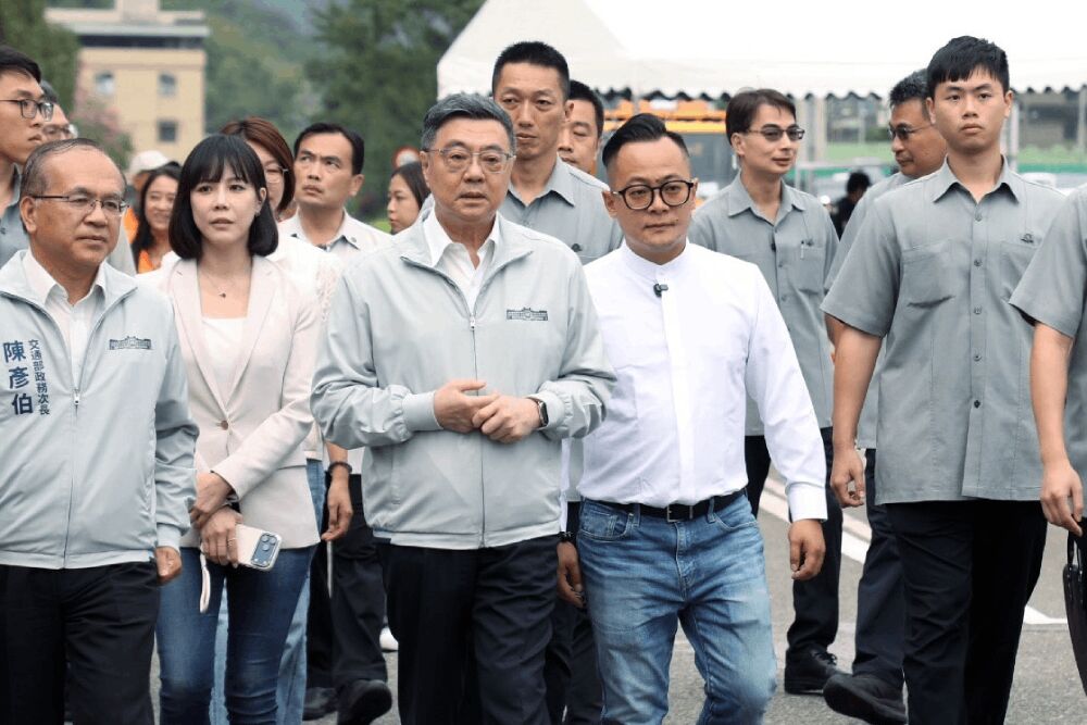卓榮泰視察五堵汐止拓寬工程　童子瑋：讓基隆人通勤順起來